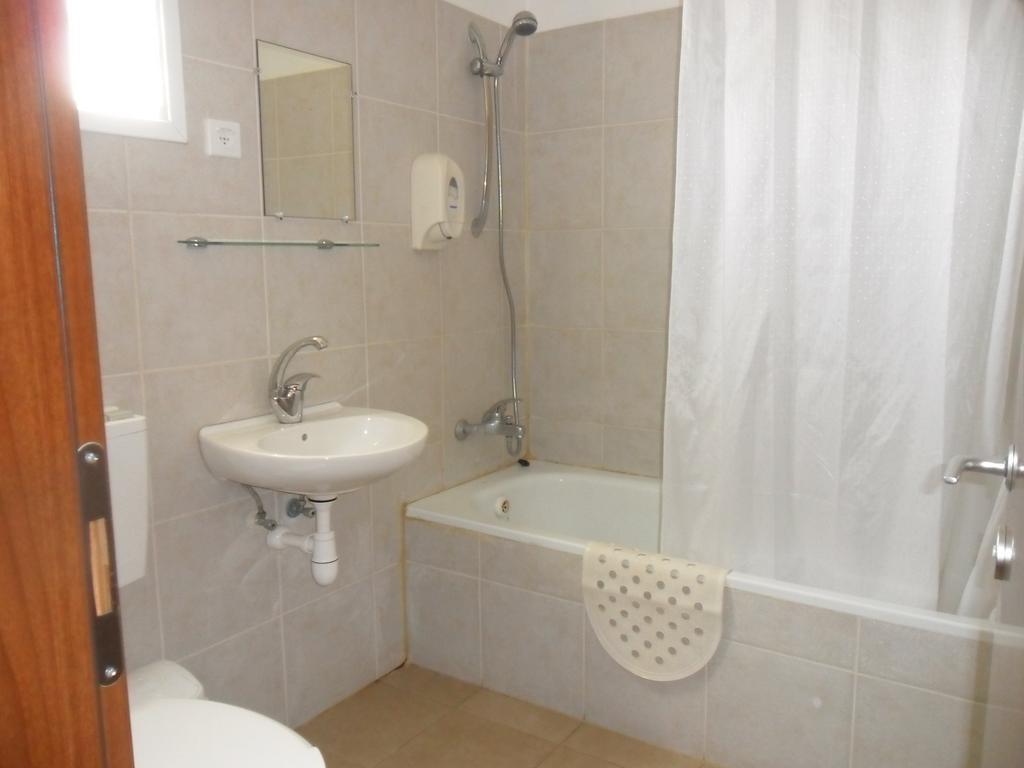 Ein Zurim Guest House 'En Zurim 部屋 写真